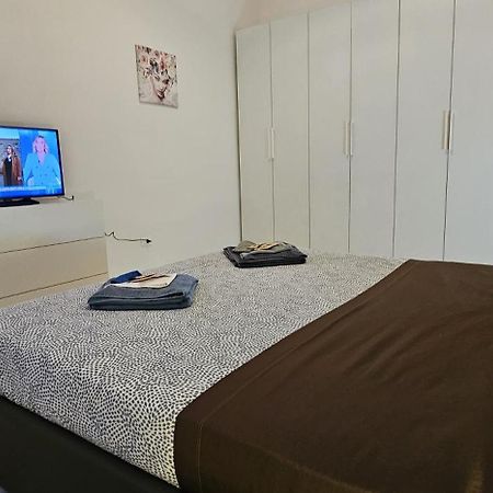 Luxury Station Apartment Bologna Kültér fotó